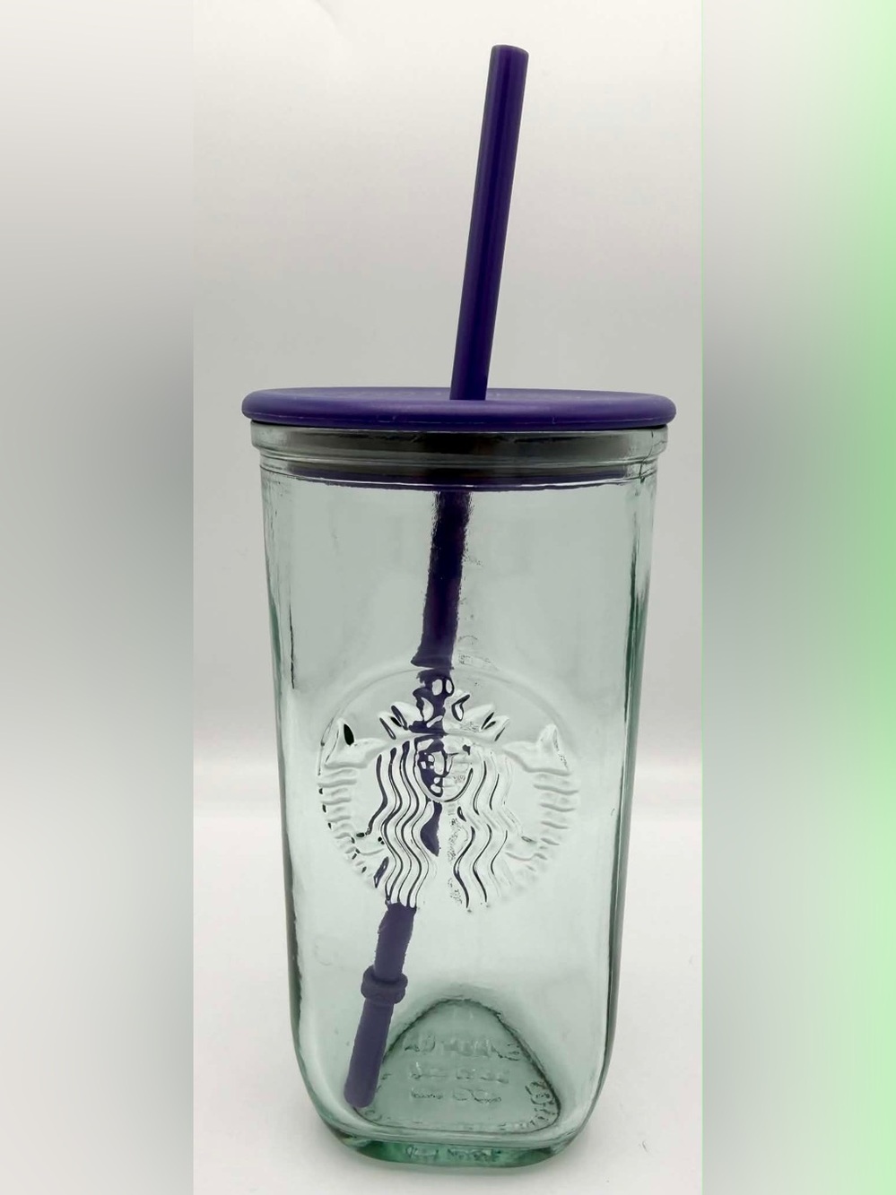 2025 Starbucks Recycled Glass Cold Cup 16 oz Purple Lid & Straw